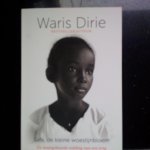 Dirie, Waris - Safa, de kleine woestijnbloem. De waargebeurde redding van een jong Afrikaans meisje