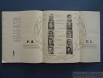 Coll. - Honneur et Patrie. 1914-1918 / 1940-1944. [Schaerbeek, Schaarbeek.] A la mémoire de nos héros tombés glorieusement pour que vive une Belgique libre, grande et forte.