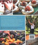 Langbein , Annabel . [ ISBN 9789000321186 ] 1718 - De Free Range Cook . ( Pure gerechten uit Nieuw-Zeeland . )  Koken met pure ingrediënten, eenvoudige maar heerlijke recepten, en mensen samen aan het koken en eten krijgen. Dat is Annabel Langbein, Nieuw-Zeelandse trots op culinair gebied, -