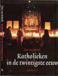 SCHAIK van H.M.TON ...is Kerkhistoricus * Huwelijk en Seksualiteit - KATHOLIEKEN in de TWINTIGSTE EEUW * Het verenigingsleven * Eredienst...Van doop tot dood * Klooster leven