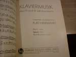 Div. Componisten - Klaviermusik des 17. und 18. Jahrhunderts; Band I (leicht), Band II (mittel), Band III (mittel bis schwer) ausgewahlt / bearbeitet von Kurt Herrmann