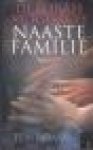 Moggach, Deborah - NAASTE FAMILIE
