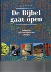 Batchelor, Mary - De Bijbel gaat open. De ideale gids bij het best verkochte boek aller tijden.