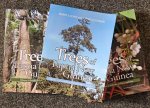Conn, Barry J.; Damas, Kipiro Q. - Trees of Papua New Guinea. 3 volumes (complete).