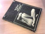 Lacey, Peter (written by); LaRotonda, Anthony (designed by) - The history of the nude photography