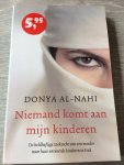 Al-Nahi, D., Costello, E. - Zilver Pockets Niemand komt aan mijn kinderen / een heldhaftige zoektocht van een moeder naar haar ontvoerde kinderen in Irak