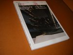 Hoogewoning, Anne; Roemer van Toorn; Piet Vollaard; Arthur Wortmann (samenstelling) - Architectuur in Nederland. Jaarboek 2004 -2005 - Architecture in the Netherlands. Yearbook.