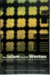 A.W. van Bommel - De Islam en het Westen Botsende religies - Theologische visies op  macht in Islam en Christendom