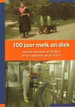 Mulder, J. Kzn. (redactie) en anderen - Honderd Jaar Melk an Diek (Van het bovenste uit de bus tot het onderste uit de o.s.t.), over de zuivelgeschiedenis van de gemeente Staphorst, 254 pag. paperback, zeer goede staat