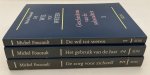 Foucault, Michel, - Geschiedenis van de seksualiteit. 1. De wil tot weten. 2. Het gebruik van de lust. 3. De zorg voor zichzelf. [3 delen compleet].