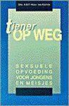 A.B.F. Hoek-Van Kooten - Tiener op weg