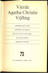 AGATHA CRISTIE is in 1890 geboren in torquay en overleden 1976 - AGATHA CHRISTIE VIERDE VIJFLING  * commedia dell'arte * kerstmis van poirot *  * hoe staat je tuintje erbij * de vier klokken * moord aan boord