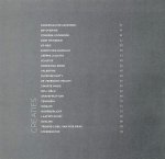 Felder , Christophe . [ ISBN 9789048306787 ] 2625 - Grands Desserts . ( 40 Voortreffelijke desserts . ) De mooiste creaties van Christophe Felder De desserts in dit boek, grote klassiekers in een nieuw jasje, zoals de Profiterole, of fantasievolle desserts, zoals de Grapefruittuin of Roder dan rood, -