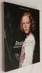 Wong, Sarah, photography, Ellen de Visser, text, - Inside out. Portraits of cross-gender children. [English edition]