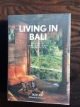 Anita Lococo - Living in Bali
