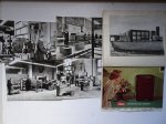 N.n.. - Lot with 8 Coleman catalogues + portfolio with original photographs of the Coleman factory Nijmegen (Holland). "Sie wählen richtig mit Coleman Ölöfen"/ "Coleman, the Sunshine of the Night" (2x)/ "Coleman oil burning appliances Parts Catalog No...