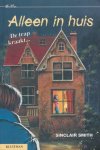 S. Smith - Alleen in huis