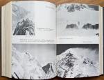 Ullman, James Ramsey e.a. - Americans on Everest. The official account of the ascent led by Norman G, Dyhrenfurth.
