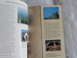 LOE E. NANCY - The enchanted hill. The story of Hearst Castle at San Simeon - the official pictorial guide