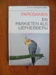 Mark R.R.P. van der - Papegaaien en parkieten