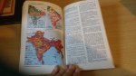 Hilgemann, W (samensteller) - Sesam. Atlas bij de Wereldgeschiedenis deel 2. Kaarten en chronologisch overzicht. Van Franse Revolutie tot heden.