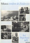 Dragt, G.I.W. - e.a. - Het Peperhuis 1985: Musea rondom de Zuiderzee