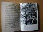 Bodey Hugh - Twenty Centuries of British Industry (industrie door de eeuwen heen)