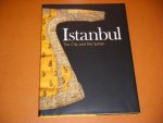 Kleiterp, Marlies; Charlotte Huygens (red.) - Istanbul. The City and the Sultan.