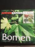 Forey, P. en Fitzsimons, C. - Atrium Natuurgidsen. Wilde bloemen/Wilde Bomen