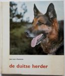 Rheenen Jan van, ill. Blonk H.J. en Kramer Frans - De Duitse Herder. Portret van een honderas met 15 foto`s en 17 andere illustraties