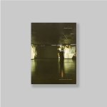 Streuli, Beat - Royoux, Jean-Christophe. - Beat Streuli/Projections. SIGNED & DEDICATED