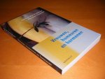 Myriam Van Moffaert en Marleen Finoulst - Vrouwen, humeuren en hormonen