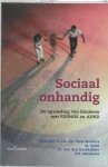 Veen-Mulders, L. van der   e.a. - Sociaal onhandig   De opvoeding van kinderen met  PDDNOS en ADHD