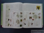 Brickel, Christopher (red.). - Encyclopedie van het tuinieren. Een allesomvattend naslagwerk over tuinieren, van de aanleg en het onderhoud van de tuin tot het kweken van bomen, heesters, planten, groenten en fruit.