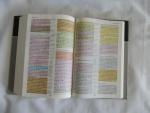  - The KJV Rainbow Study Bible King James Version - illustrated reference edition