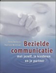 Fons Delnooz, Patricia Martinot - Bezielde communicatie