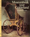 Genders, Charles .. Zaanse buurt Openluchtmuseum, Arnhem - Museumboek voor Gelderland .. foto opvoorkant Speelwagen, 19e eeuw, Boerenwagenmuseum