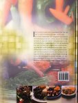 Jansen , Elly . & Spencer Kopijn . & Inge Wouters . [ isbn 9789039619629 ] 2121 - Het Indonesisch Kookboek van A-Z . (  Indonesisch koken lijkt ingewikkeld. Dat het dat niet is, kunt u nu zelf uitvinden: voor u zijn recepten verzameld die langzaam oplopen in moeilijkheidsgraad van uiterst simpel tot redelijk moeilijk. -