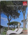 Different authors - Outdoor Living