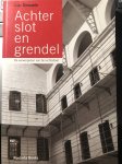 Luc Dewaele - Achter slot en grendel