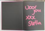 Martijn van de Griendt - Voor jou - Stella xxx - Omzwervingen op een erotiekbeurs