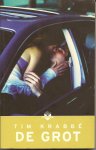 Krabbé (born 13 April 1943), Tim - De grot - Een man en een vrouw komen elkaar jaren na hun jeugdliefde weer tegen in een Aziatische politiestaat als heroïnekoeriers