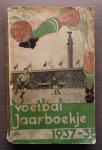 C.A.W. Hirschman (red) - Voetbal Jaarboekje 1937-38