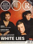 Diverse auteurs - Muziekkrant Oor 2011 nr. 01, februari met o.a.  WHITE LIES (COVER + 7 p.) /  CAPTAIN BEEFHEART (IN MEMORIAN, 2 p.) / ADELE (4 p.) / WARPAINT (2 p.) / KANYE WEST (3 p.) / DE STAAT (6 p.) / DeWOLFF (2 p.) / DAZZLED KIS (5 p.) , zeer goede staat