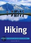 Marais, Jacques - Hiking. Essentiële informatie over uitrusting en technieken