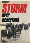 Verburg, Go - Storm over Nederland - met zwart-wit foto's