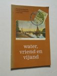 BALK, J., - Water, vriend en vijand. Prentbriefkaarten van Noord-Holland rond 1900.