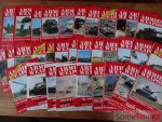 Interconair / div. aut. - Interconair. Armies & and weapons. 32 different issues; N° 6, 7, 9, 13, 14, 15, 16, 17, 18, 19, 20, 21, 22, 23, 24, 26, 27, 28, 30, 32, 33, 35, 36, 3, 39, 40, 41, 42, 44, 45, 47 and 48.