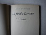 Schmidt, Annie M.G. - De familie Doorsnee. Met een voorwoord van Wim Ibo, Portretten, Tekeningen van Wim Bijmo