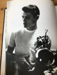 Caujolle, Christian (voorwoord) - YOUNG CHET, The young chet Baker photographed by William Claxton